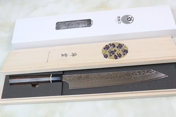 Knife sujihiki 240 mm, R2/SG2 63 layers Damascus, Kanetsugu Zuiun 9309, Japan